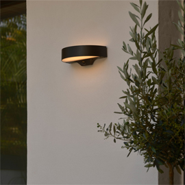 Monay Round Solar Wall Light